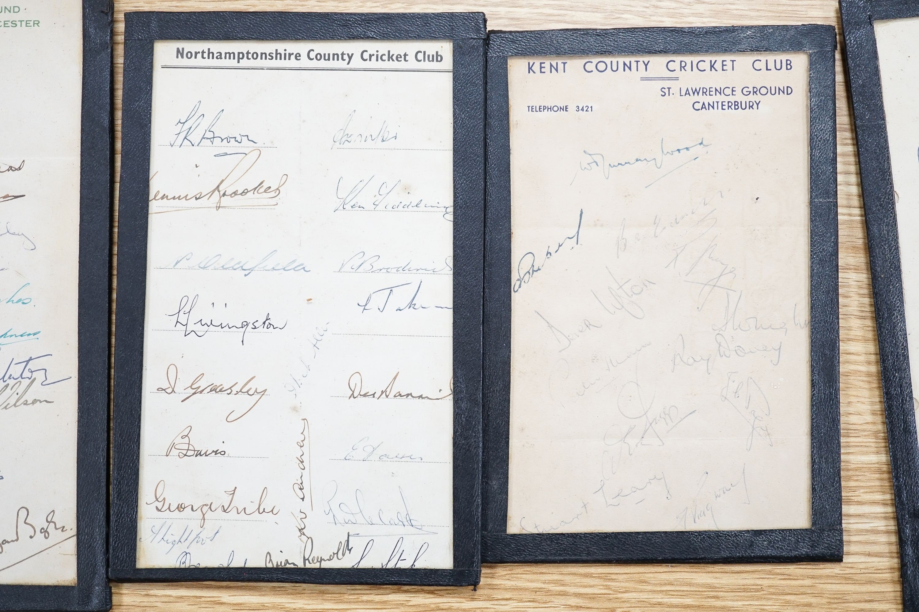 1950s cricket signatures for Australian and England Ashes teams 1954-5, Kent, Worcester and Hants cricket teams and facsimile Arsenal 1952-53 First division winning side